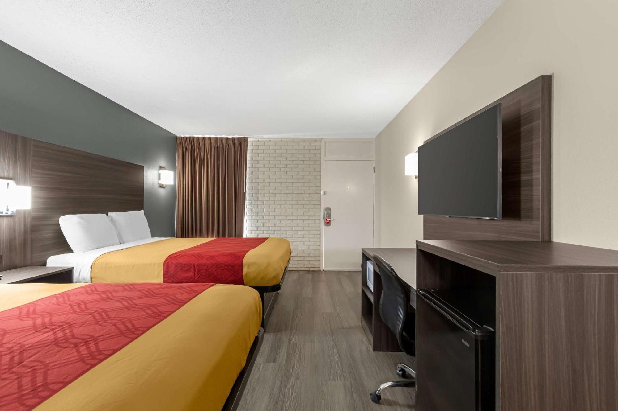 Econo Lodge Creedmoor Eksteriør billede